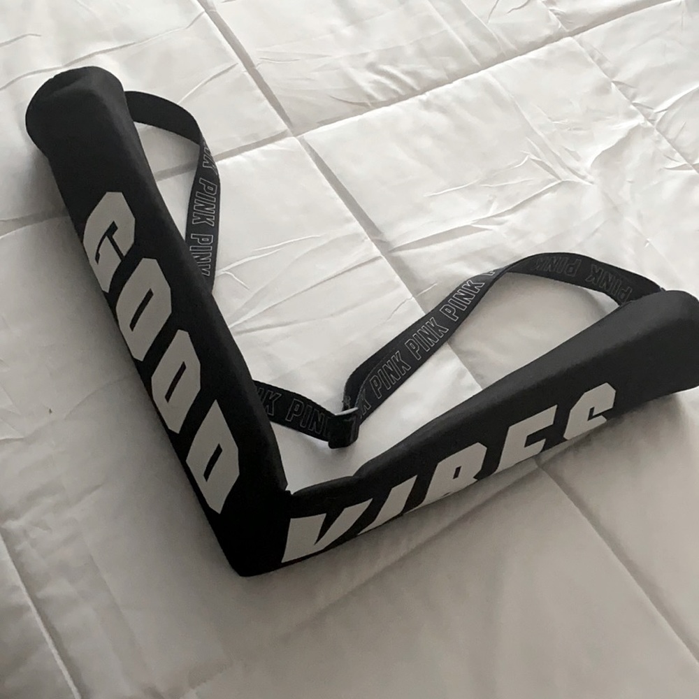 Over the shoulder beverage holder